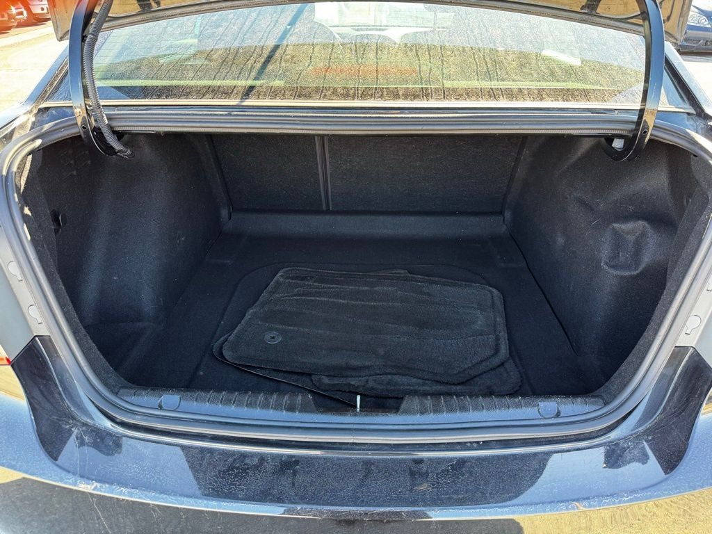 2014 Chevrolet Cruze LS FWD