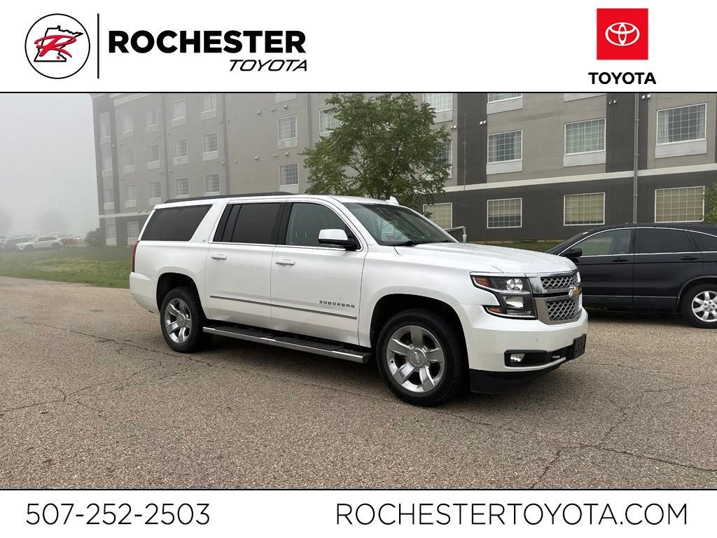 2017 Chevrolet Suburban LT 4WD