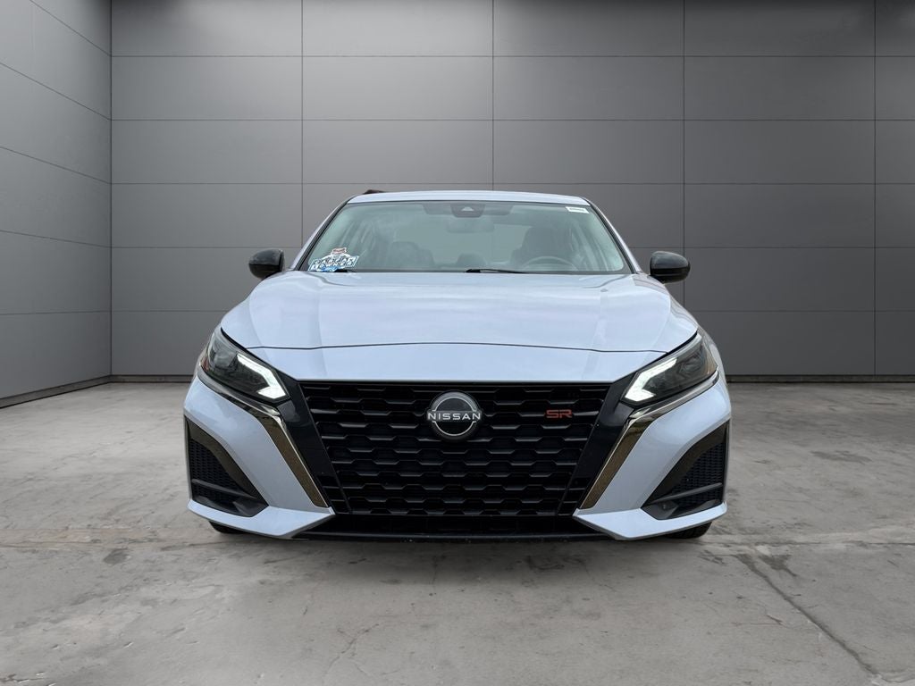 2024 Nissan Altima 2.5 SR FWD