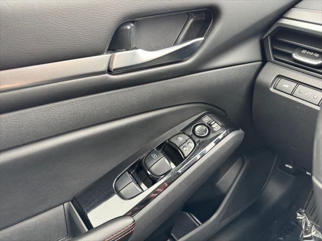 2024 Nissan Altima 2.5 SR FWD