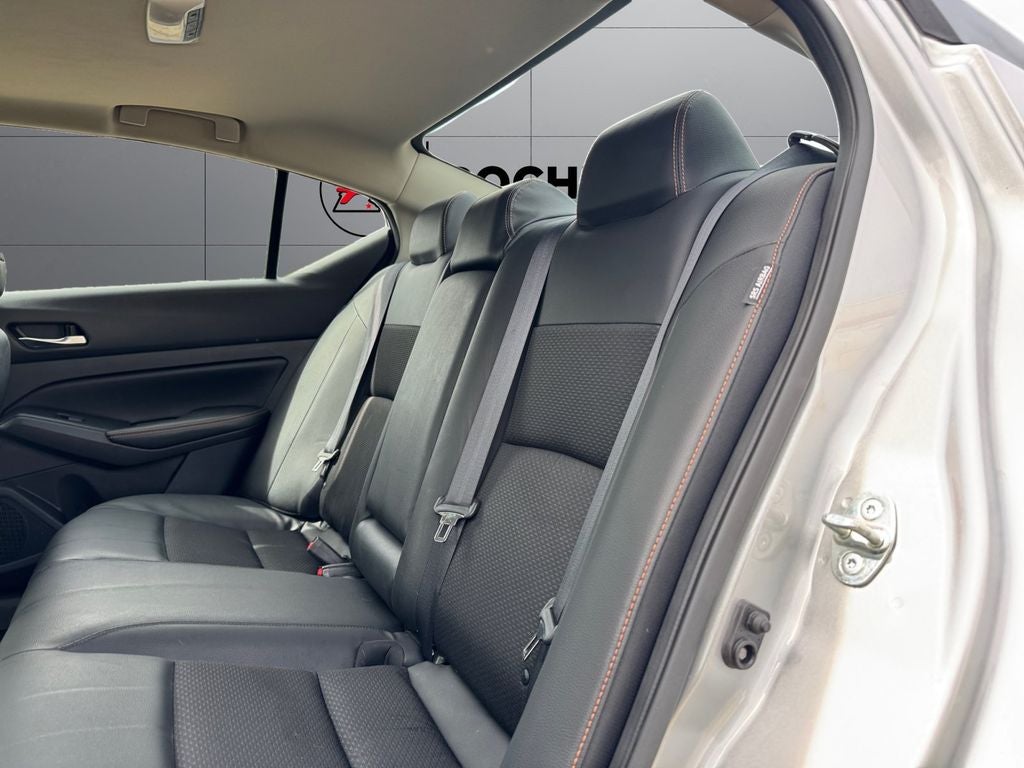2021 Nissan Altima 2.5 SR FWD