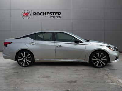 2021 Nissan Altima 2.5 SR FWD