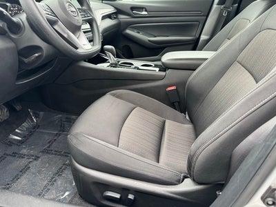 2024 Nissan Altima 2.5 SV FWD