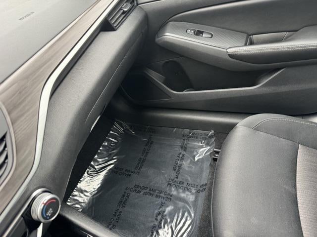 2024 Nissan Altima 2.5 SV FWD