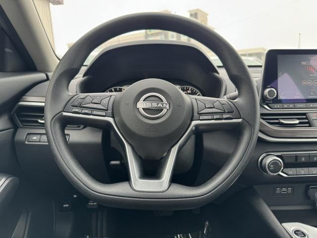 2024 Nissan Altima 2.5 SV FWD