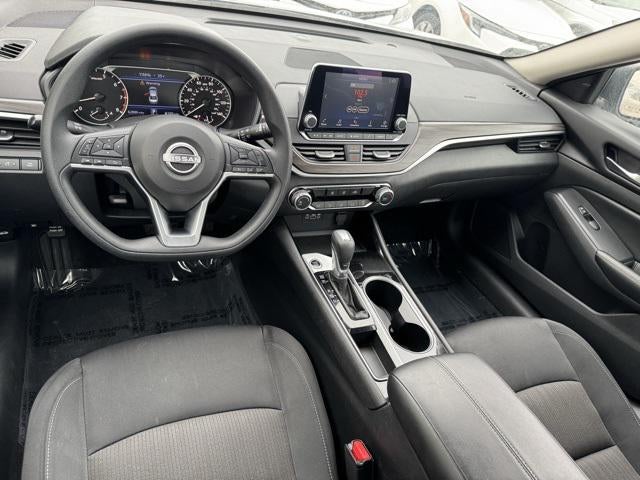 2024 Nissan Altima 2.5 SV FWD