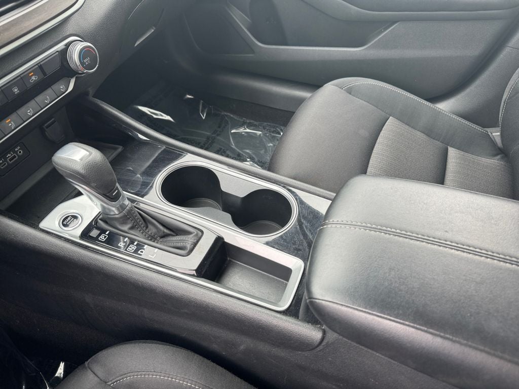 2024 Nissan Altima 2.5 SV FWD