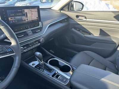 2023 Nissan Altima 2.5 SL FWD