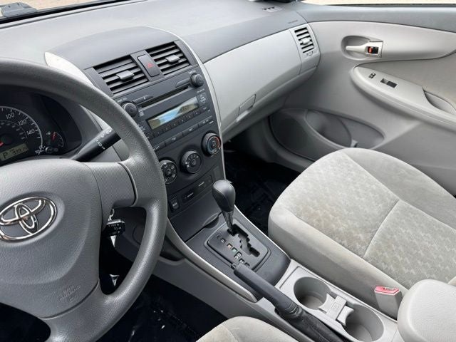 2009 Toyota Corolla LE FWD
