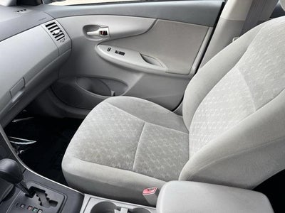 2009 Toyota Corolla LE FWD