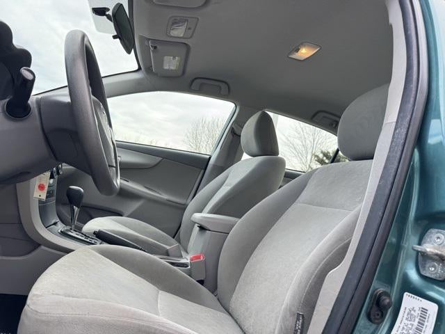 2009 Toyota Corolla LE FWD