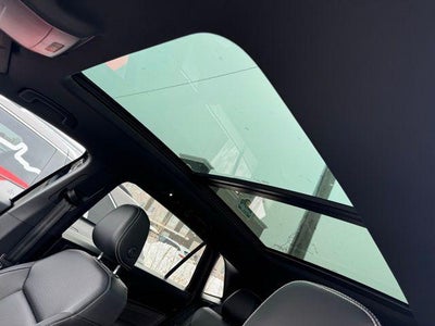 2022 Volkswagen Atlas Cross Sport 2.0T SEL R-Line AWD