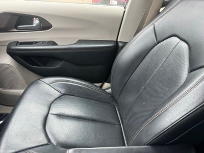 2018 Chrysler Pacifica Touring L FWD