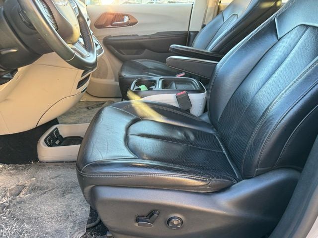 2018 Chrysler Pacifica Touring L FWD