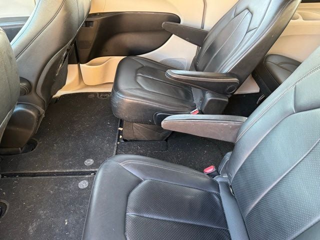 2018 Chrysler Pacifica Touring L FWD