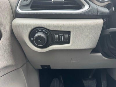 2018 Chrysler Pacifica Touring L FWD
