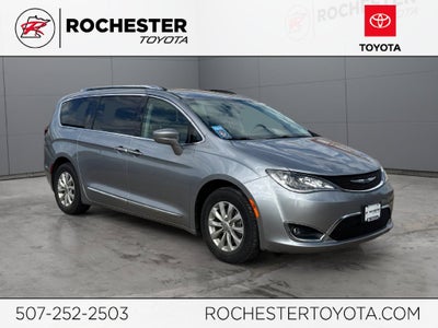 2019 Chrysler Pacifica Touring L FWD