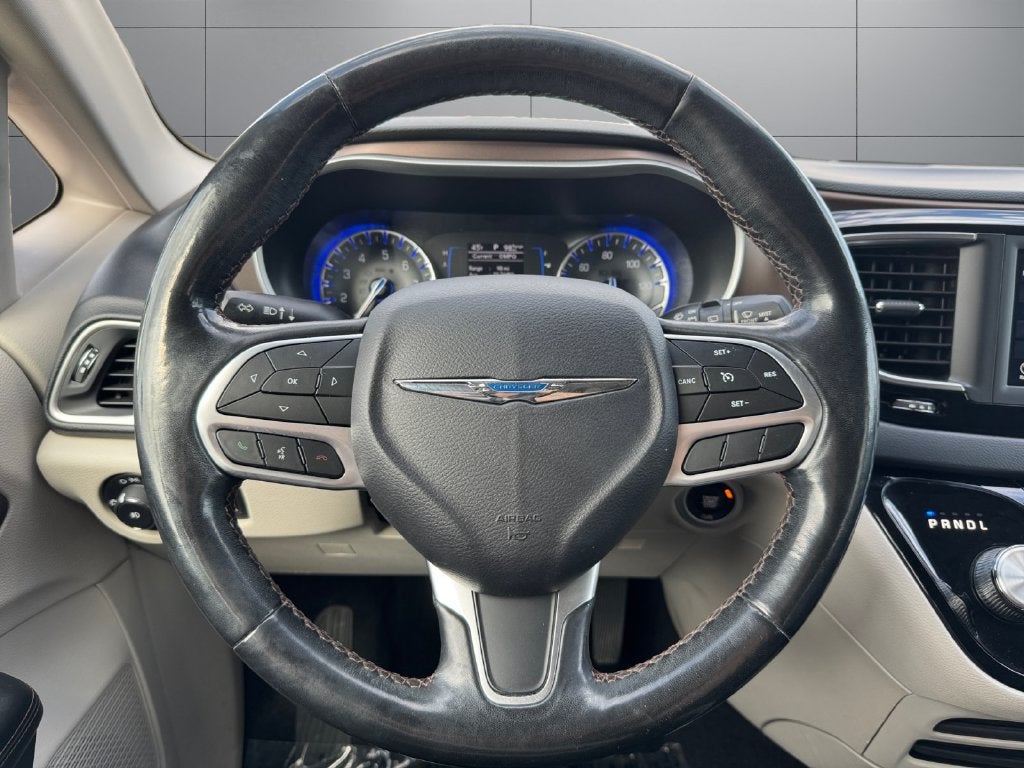 2019 Chrysler Pacifica Touring L FWD