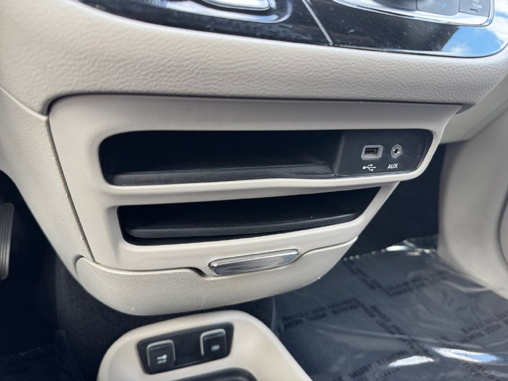 2019 Chrysler Pacifica Touring L FWD