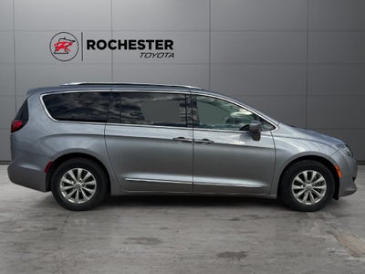 2019 Chrysler Pacifica Touring L FWD
