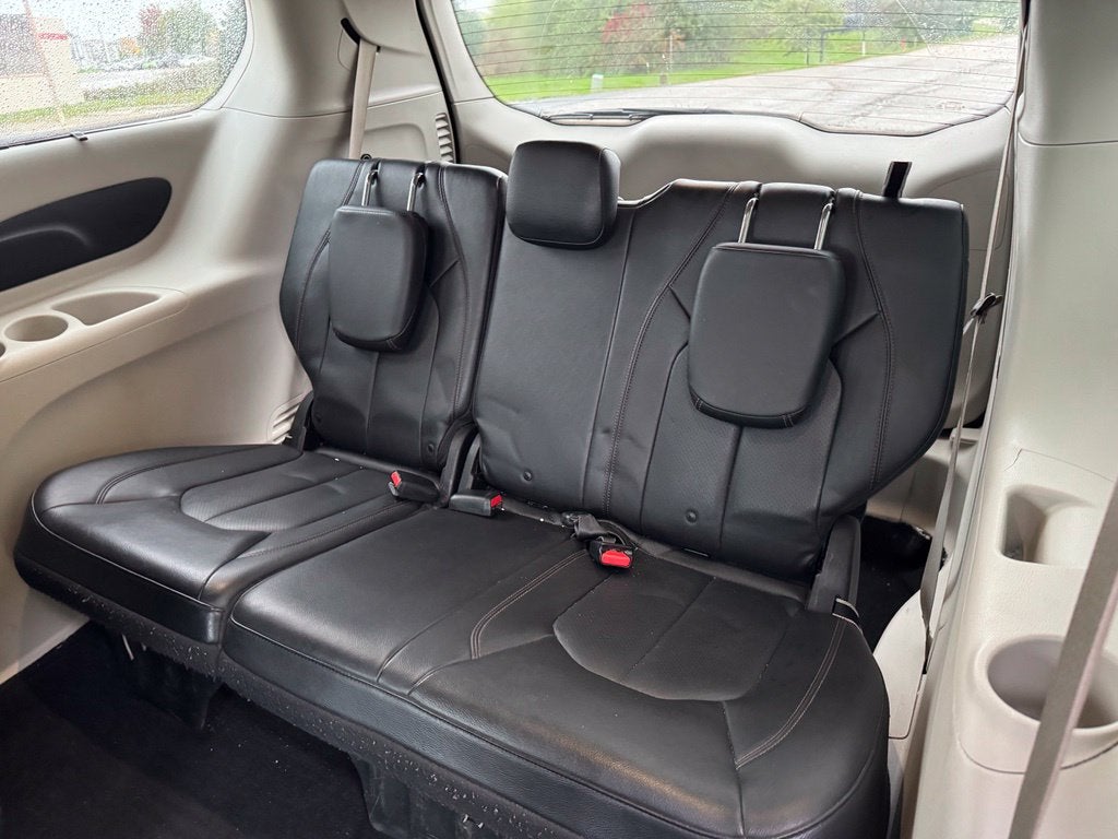 2019 Chrysler Pacifica Touring L FWD