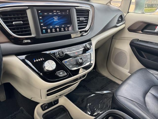 2019 Chrysler Pacifica Touring L FWD