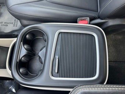 2024 Chrysler Pacifica Touring L FWD