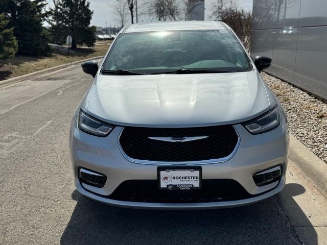 2024 Chrysler Pacifica Touring L FWD