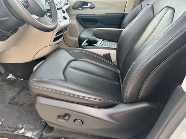 2024 Chrysler Pacifica Touring L FWD