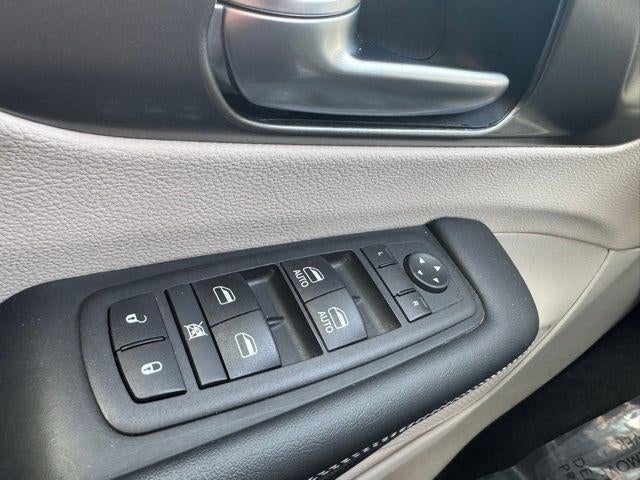 2024 Chrysler Pacifica Touring L FWD