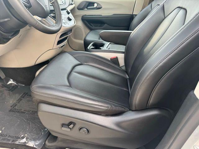 2024 Chrysler Pacifica Touring L FWD