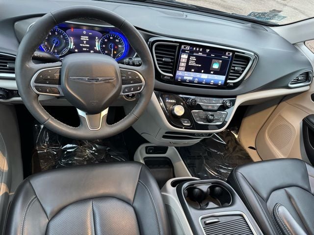 2023 Chrysler Pacifica Touring L FWD