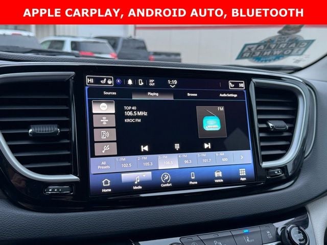 2023 Chrysler Pacifica Touring L FWD