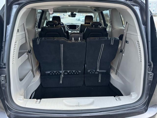 2023 Chrysler Pacifica Touring L FWD