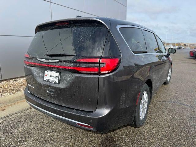 2023 Chrysler Pacifica Touring L FWD