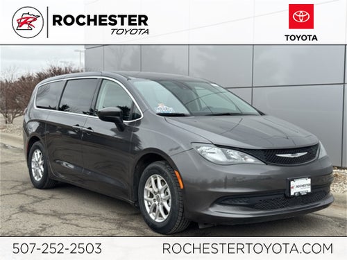 2023 Chrysler Voyager LX FWD