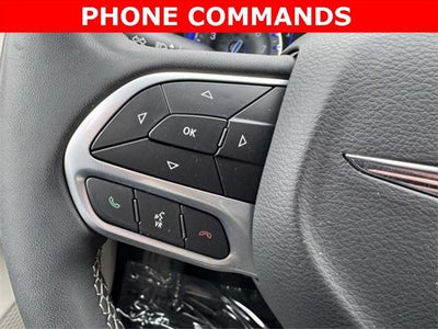 2023 Chrysler Voyager LX FWD