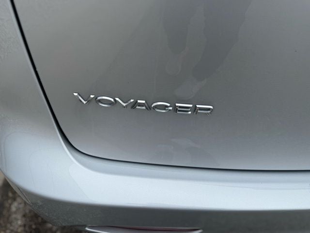 2023 Chrysler Voyager LX FWD