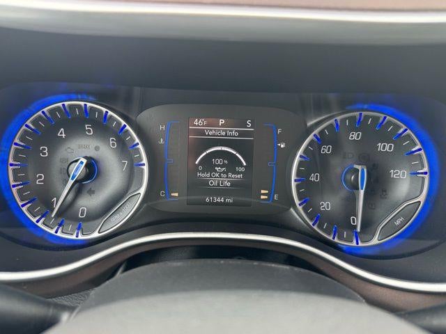 2023 Chrysler Voyager LX FWD