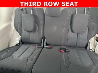 2023 Chrysler Voyager LX FWD