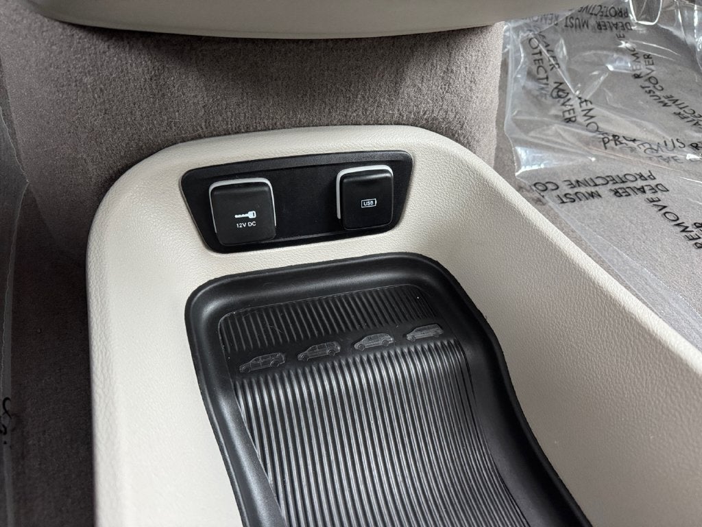 2018 Chrysler Pacifica Touring L Plus FWD