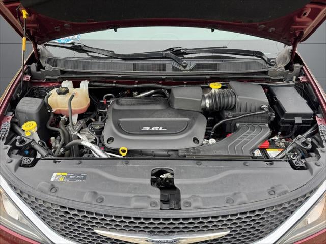 2018 Chrysler Pacifica Touring L Plus FWD