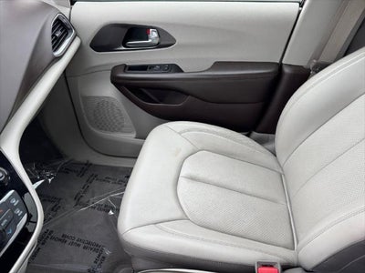 2018 Chrysler Pacifica Touring L Plus FWD