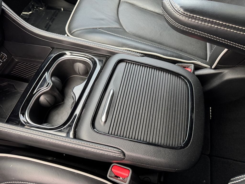 2025 Chrysler Pacifica Limited FWD