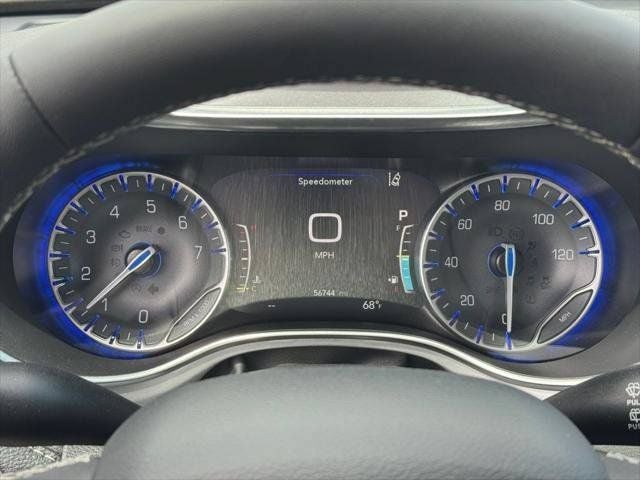 2025 Chrysler Pacifica Limited FWD