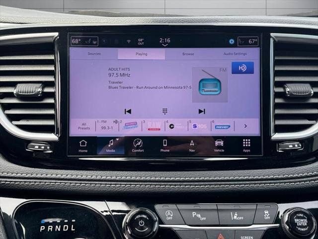 2025 Chrysler Pacifica Limited FWD