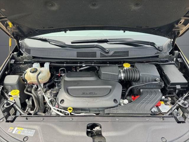 2025 Chrysler Pacifica Limited FWD