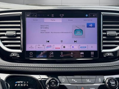 2025 Chrysler Pacifica Limited FWD