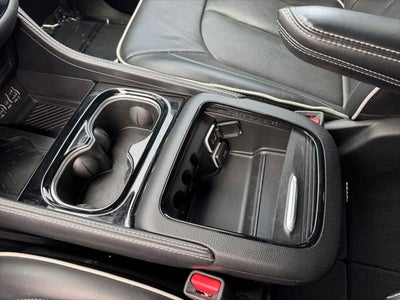 2025 Chrysler Pacifica Limited FWD