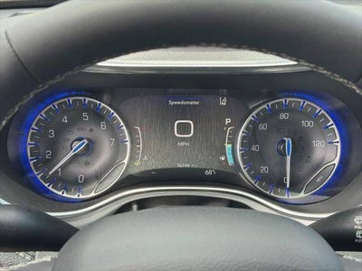 2025 Chrysler Pacifica Limited FWD